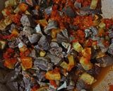 Foto langkah ke 5 dari resep Sambel Goreng Hati Kentang Buncis.