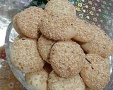 عکس مرحله 2 از دستور شیرینی بیسکویتی کنجدی