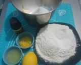 Foto langkah ke 2 dari resep Lemon Butter Cake.
