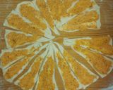 Kolbászkrémes kiflik recept fázis 4 fotója