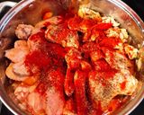 Csirke szárny- combfilé pörkölt cukkínivel, padlizsánnal recept fázis 2 fotója