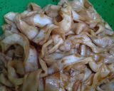 Gambar langkah 4 resipi Kuey teow Goreng Basah.