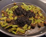 Foto del paso 4 de la receta Arroz Negro de Despensa