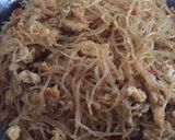 Foto langkah ke 2 dari resep Bihun goreng.
