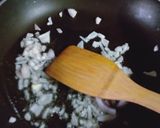 A picture of step 1 of Street style dahi pulki chaat.