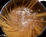 Foto del paso 4 de la receta Espaguetis con salteado de jamón y cebolla