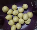 Foto langkah ke 2 dari resep Bolen Pisang Coklat.