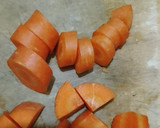Foto langkah ke 2 dari resep Jus Wortel-Jahe-Jeruk Nipis.