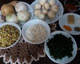 عکس مرحله 1 از دستور سوپ عدس و قارچ