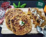 A picture of step 6 of Mix Veg Cheese Paratha.
