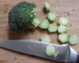 A picture of step 1 of Nan's Broccoli Salad.