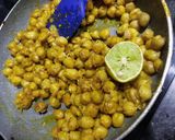 A picture of step 5 of Hariyali Chole masala (without onion garlic).