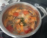 Foto del paso 1 de la receta Cazuela de rape con almejas y langostinos