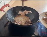 Foto del paso 3 de la receta: Ternera en salsa de ostras
