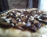 Foto del paso 10 de la receta: Pizza de berenjenas con melao de panela a la sartén!!!🤔🍆🧀🍕🍯🍆🧀🍕