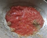 A picture of step 5 of Restaurant Style Chicken Curry.