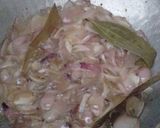 A picture of step 1 of Sindhi pulav.