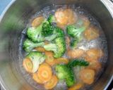 Foto langkah ke 2 dari resep Telur orak-arik sayur.