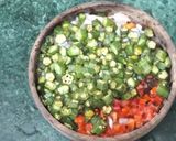 A picture of step 2 of Ladyfinger's Salad.