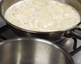 A picture of step 3 of Potato dauphinoise.