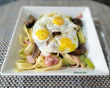 Foto del paso 6 de la receta: Tagliatelle con setas, ajos tiernos, bacon y huevos de codorniz