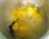 Foto langkah ke 3 dari resep Jagung Rebus Mentega.