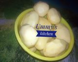 A picture of step 1 of Irish meat balls.
