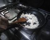 A picture of step 2 of Shakshuka with meethi lassi.