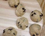 Foto langkah ke 5 dari resep Roti Kismis.