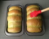 Foto langkah ke 6 dari resep Pandan Soft Bread.