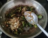 A picture of step 5 of Capsicum subji.