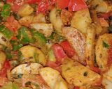 A picture of step 3 of Fry potato capsicum vegetable.