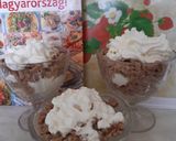 Gesztenyepure babapiskotaval es tejszínhabbal recept fázis 3 fotója