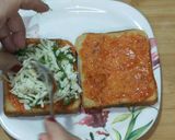 A picture of step 4 of #Chilli cheese grilled toast.