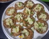 A picture of step 6 of Papdi Chaat.
