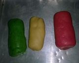 Foto langkah ke 3 dari resep Watermelon Cookies (kuker Semangka), 3 bahan, no mixer #Pr_kueKering.