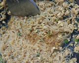 Foto langkah ke 5 dari resep Bihun Goreng.