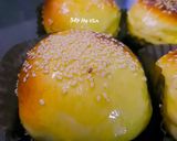 Hình bước làm 6 của món Bánh Mì Nhân Gà Nấm