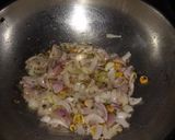 A picture of step 2 of Tomato chutney with green peas.