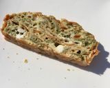 Une image de l'étape 11 de Cake aux fanes et épluchures de carottes / chèvre.