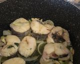 Foto del paso 4 de la receta Pescado en salsa marinera