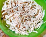 Foto langkah ke 1 dari resep Ayam Suwir Kemangi.