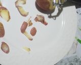 Foto del paso 1 de la receta: Una salchipapa o panchos con papas🤪