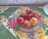 Foto del paso 1 de la receta: Ensalada de frutas navideña