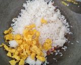 Foto langkah ke 5 dari resep Nasi Goreng Kampung.