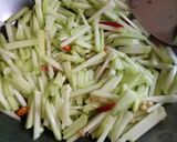 Foto langkah ke 3 dari resep Tumis labu tempe.