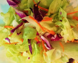 Foto del paso 1 de la receta: Ensalada de verduras con salmón