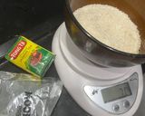 Foto langkah ke 1 dari resep Cinnamon Roasted Milk Tea.