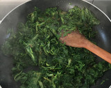 Foto del paso 1 de la receta: Budín de fideos y acelga