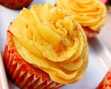 Foto do passo 6 de CUPCAKE DE FUBÁ COM BRIGADEIRO DE MILHO: FÁCIL E DELICIOSO